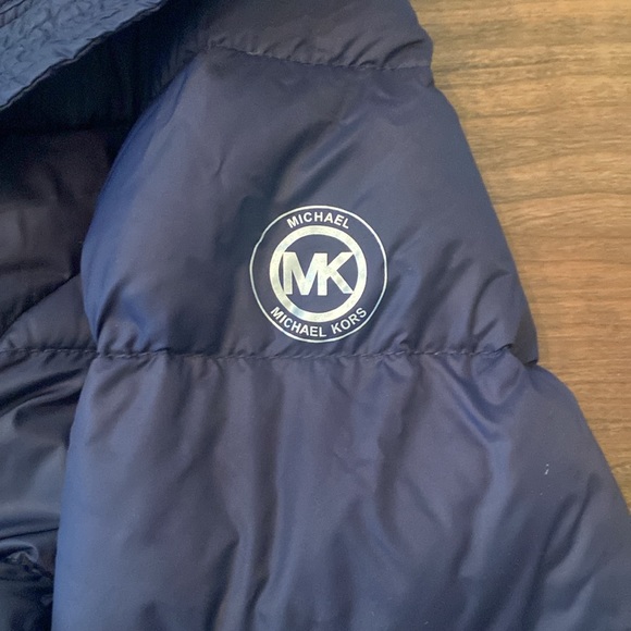 Michael Michael Kors packable down fill coat - Picture 5 of 6